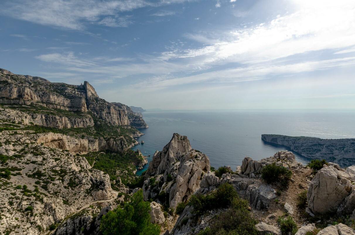 Vue sur la mer depuis les Calanques